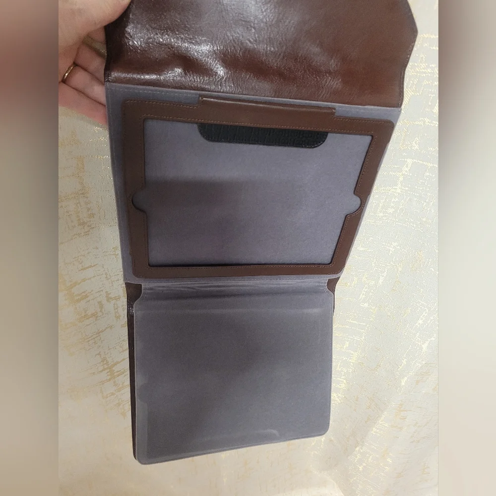 Brookstone leather tablet organizer